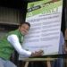 Tony Gali López firma compromisos de campaña ante notario