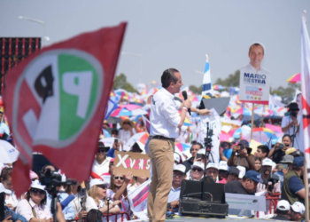 Clínica Municipal de la Salud, compromiso de Riestra en arranque de campaña