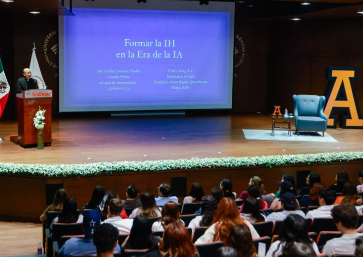 Decano aborda contraste entre la inteligencia humana y artificial en Anáhuac