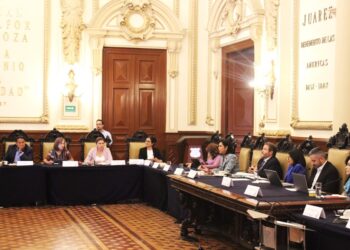 Artemio Pacheco rinde protesta como regidor suplente de Carlos Montiel