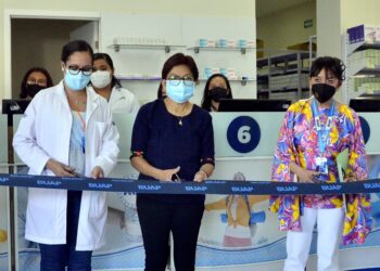 Lilia Cedillo inaugura Farmacia Hospitalaria para derechohabientes
