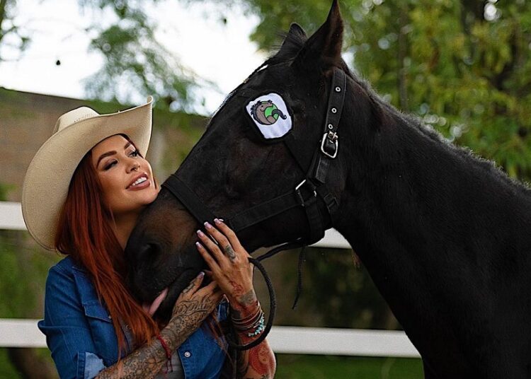 Fallece Elena Larrea, animalista y fundadora de Cuacolandia