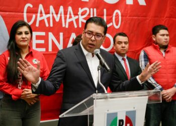 Camarillo y Nadia Navarro se adscribieron como integrantes de pueblos originarios para amarrar candidaturas