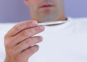 Reportan una defunción y 14 hospitalizados por COVID-19