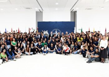 Lilia Cedillo da la bienvenida a 173 alumnos de intercambio