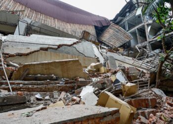 Al menos 7 muertos y más de 700 heridos en el mayor terremoto de Taiwán