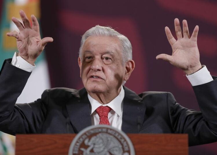 AMLO pide destitución de fiscal de Guanajuato por asesinato de candidata de Morena