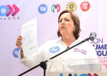 Ana Teresa Aranda presenta pruebas de la guerra de bardas que la oposición les ha borrado