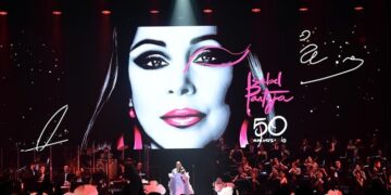 Isabel Pantoja «recuerda» en Madrid sus 50 años como «la más reina de todas»
