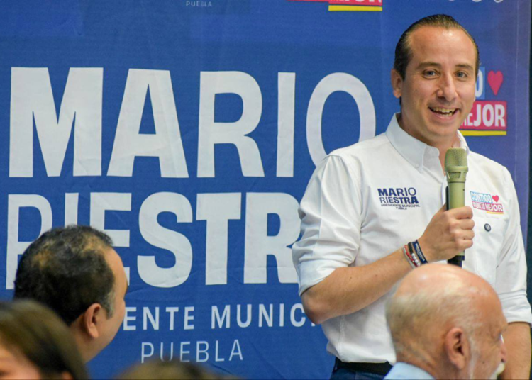 Mario Riestra reitera compromiso de Clínica Municipal