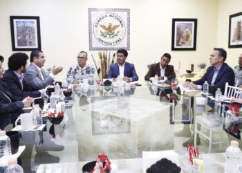 Aquino encabeza reunión de seguridad en la XXV Zona Militar