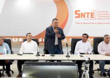 SNTE 51, un sindicato de servicios