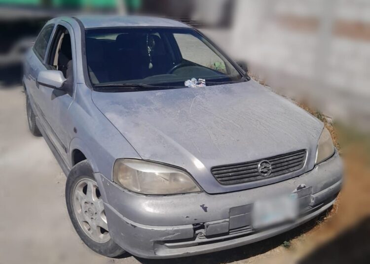 Detienen a 4 personas por portación ilegal de arma de fuego