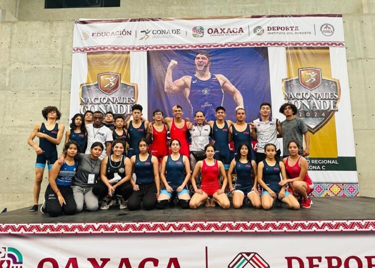 Luchadores poblanos aseguran su pase a Nacionales Conade 2024