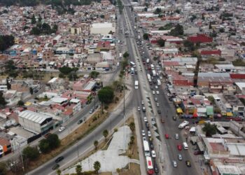 Habrá reducción de carriles por obra de distribuidor vial en Amalucan