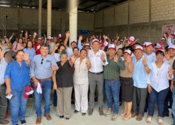Que la educación llegue a todos los niveles con calidad: Lalo Castillo
