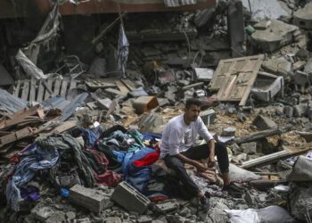 Israel guarda silencio tras ataque a Irán; muertos en Gaza superan los 34 mil