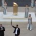Llama olímpica deja Grecia y pone rumbo a Francia