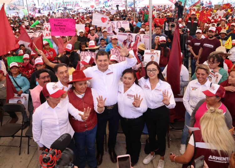 Conectividad carretera y apoyo a productores asegura Armenta en El Seco