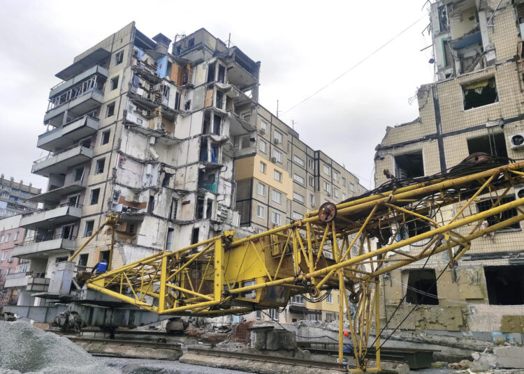 Al menos ocho muertos en ataque ruso contra Dnipropetrovsk