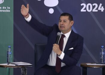 Habrá una reingeniería en la administración publica