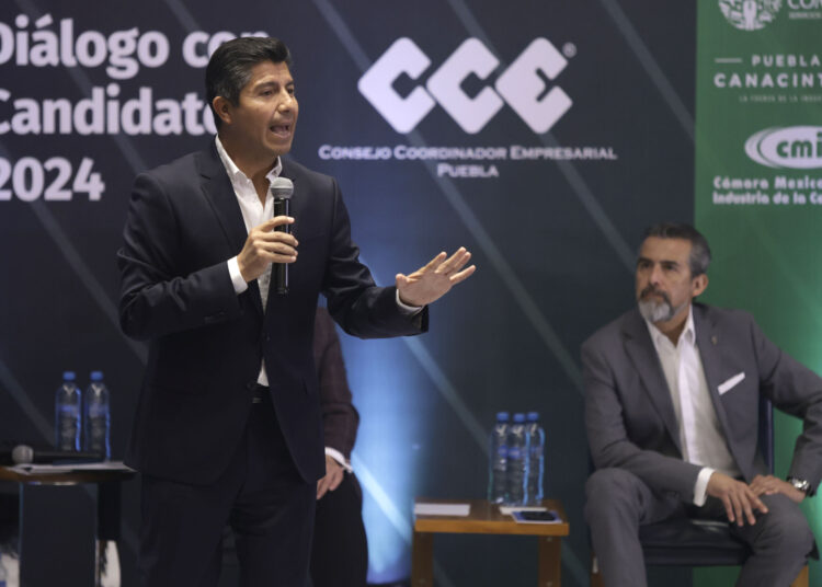 Concesión del agua no se cancela: Lalo Rivera