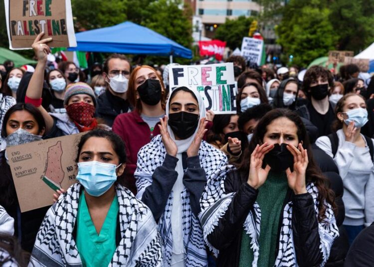 Continúa represión tras protestas estudiantiles propalestina en EEUU
