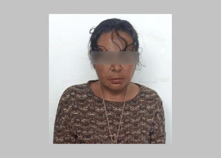 Vinculan a proceso a mujer por actos de crueldad contra al menos 45 animales