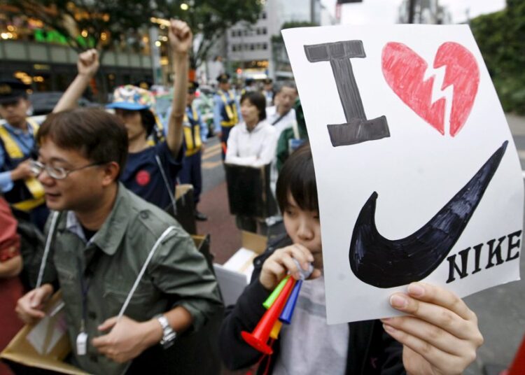 Critican a Nike por uniforme femenino ‘sexista’ para París 2024