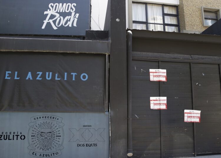 Ayuntamiento clausura bares y antros por no contar con documentos