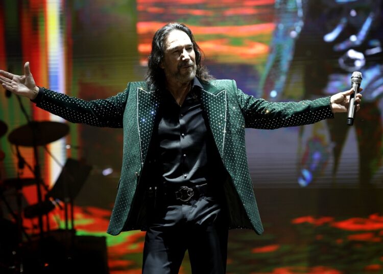 Marco Antonio Solís emociona al público de la Feria de Puebla 2024