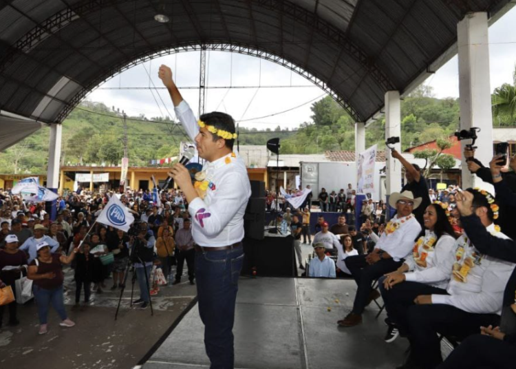 Lalo Rivera promete apoyos a los municipios