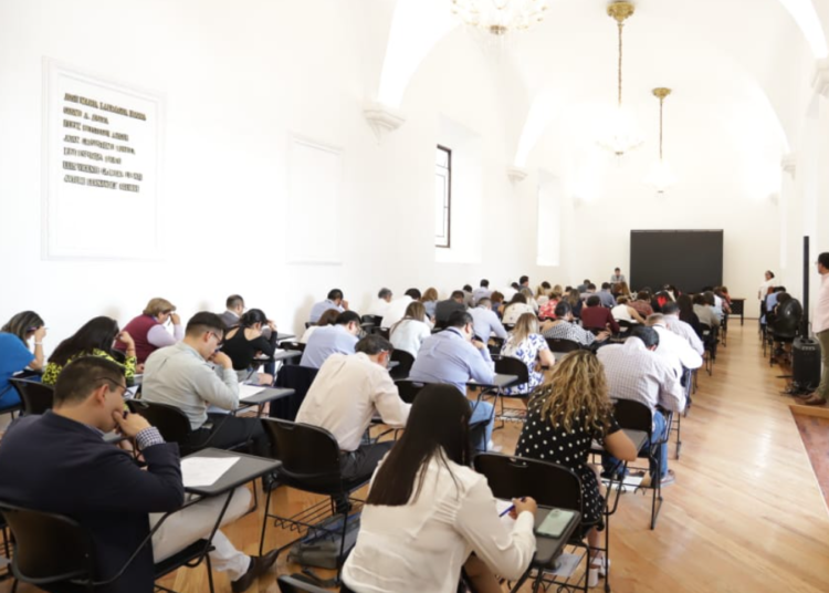 Poder Judicial de Puebla realiza exámenes de oposición para seleccionar jueces