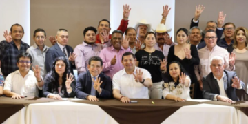 Líderes migrantes apoyan a Armenta