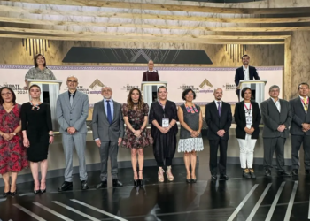 Xóchitl y Sheinbaum se acusan de representar a «narcopartidos» en debate presidencial