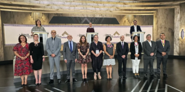 Xóchitl y Sheinbaum se acusan de representar a «narcopartidos» en debate presidencial