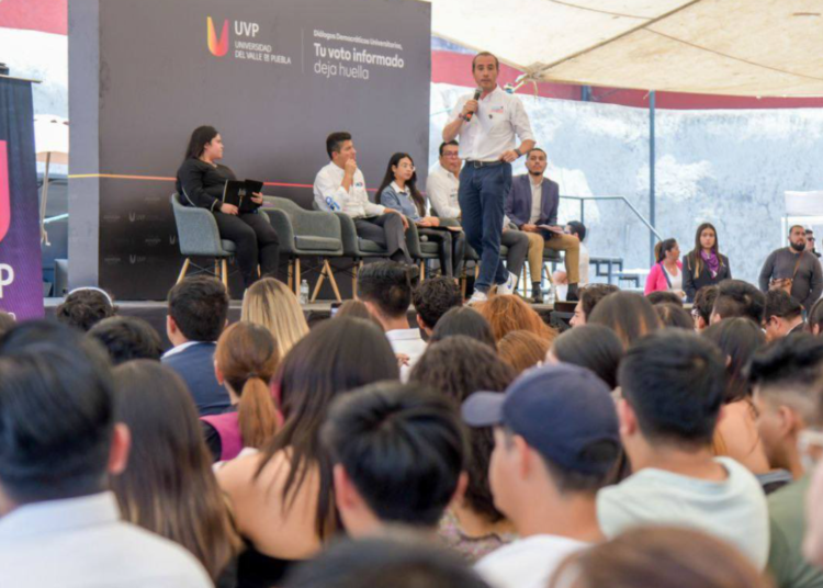 Mario Riestra anuncia proyecto de seguridad para universitarios