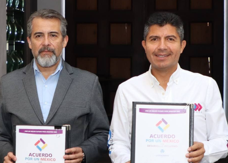 Eduardo Rivera presentó su declaración «5 de 5»