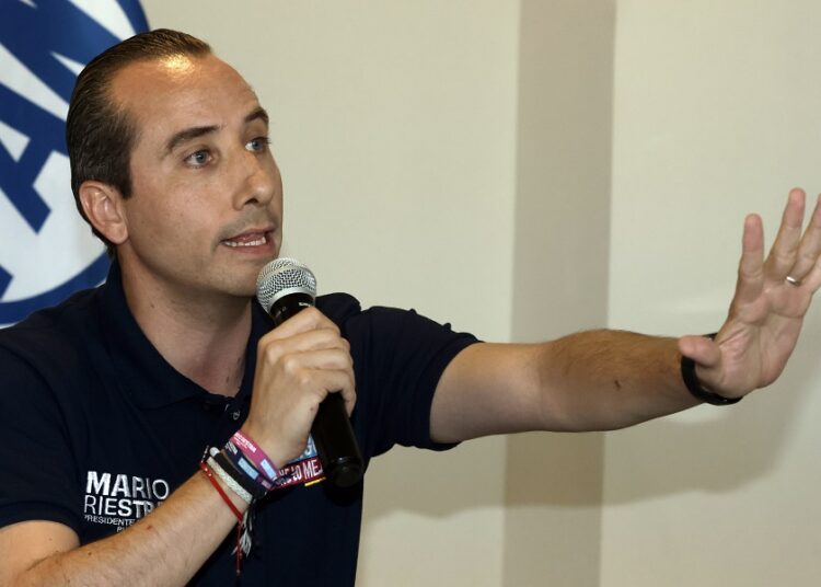 Mario Riestra replicaría modelo de Analco para reubicación de vendedores informales