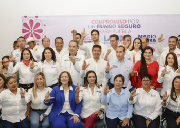 Mejor rumbo para Puebla critica a Morena por eliminación de programas