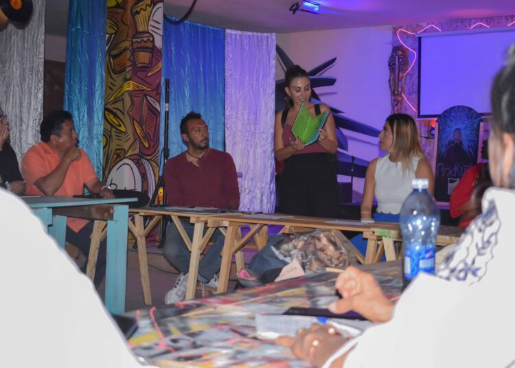 Nay Salvatori se compromete a impulsar el quehacer artístico y cultural