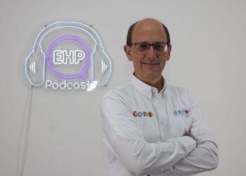 Ser un diputado que atienda las necesidades de los poblanos: Ale Cañedo