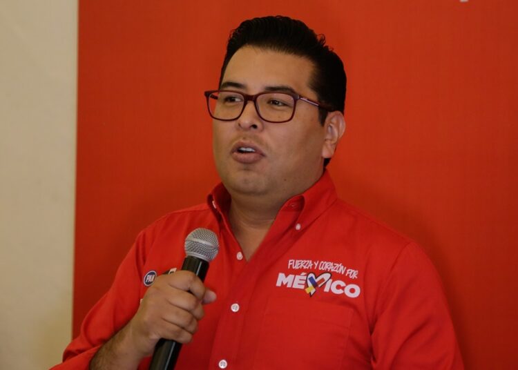 TEPJF desecha impugnación de MC contra Néstor Camarillo