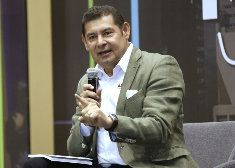 Armenta hace el compromiso de hacer la mayor inversión pública en Puebla