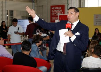 Armenta propone crear Fiscalía Especializada de Seguimiento al Enriquecimiento Ilícito
