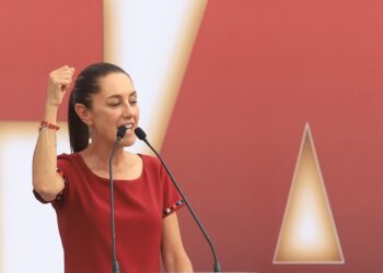 Sheinbaum llega al fin de campañas de México con una ventaja de 20 puntos