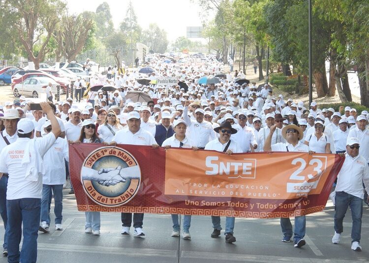 Marchan 15 mil maestros de la sección 23 del SNTE