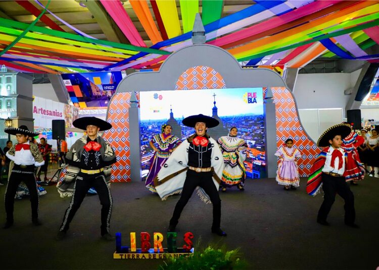 Feria de Puebla impulsa artesanías, música y danza tradicional
