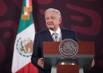 ‘Es imposible editar las mañaneras’, responde AMLO a TEPJF