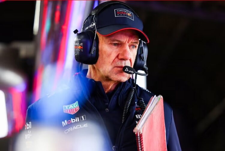 Adrian Newey, ‘gurú de la aerodinámica’, dejará Red Bull en 2025